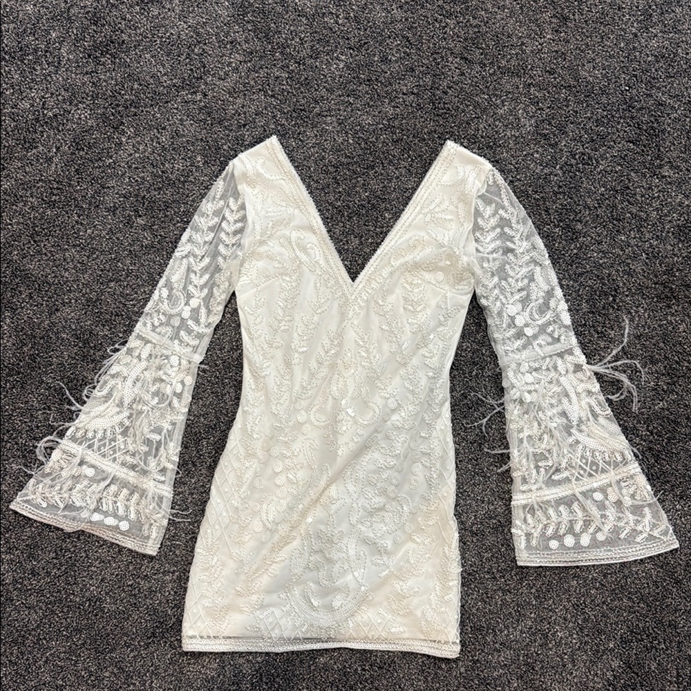 12th Tribe White Bodycon Dress with Bell Sleeves and V-Neck